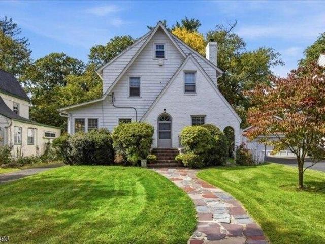House for sale in Short Hills, Millburn