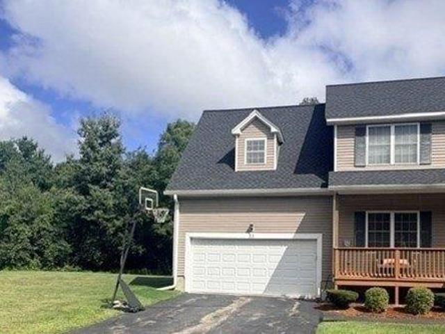 Condo for sale in Millbury, Massachusetts