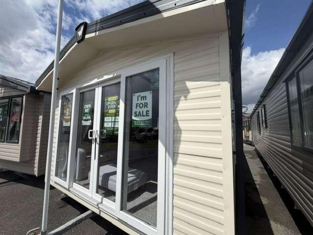 House for sale in Littlecote, West Sussex