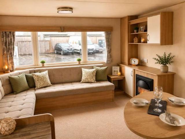 House for sale in Felixstowe, Eastbridge