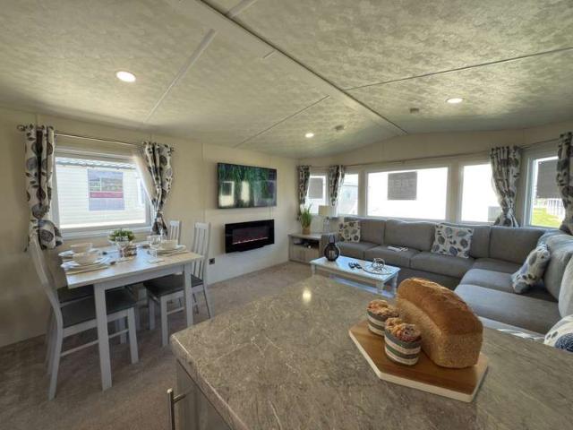 House for sale in Studd Hill, Whitstable
