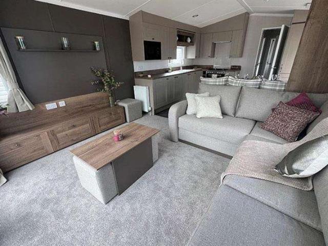 House for sale in Spring Vale, Hampshire