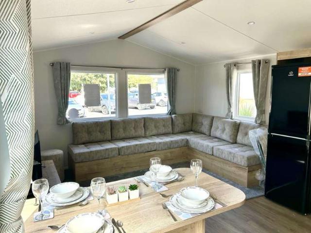 House for sale in Tunstall, Roos