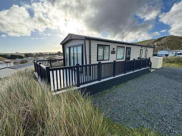House for sale in Hayle, Cornwall