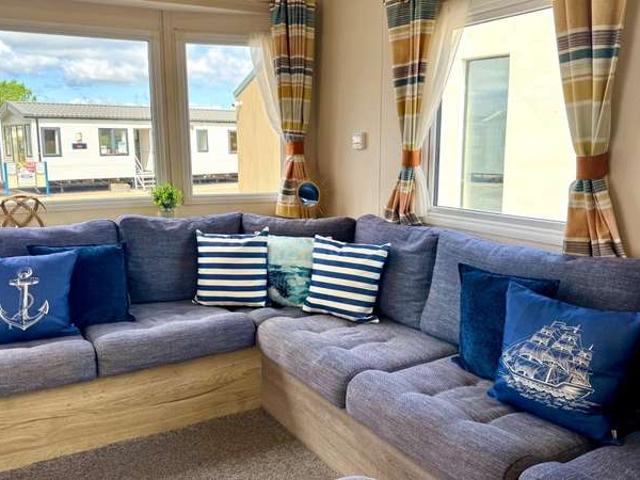 House for sale in Heathlands, East Sussex