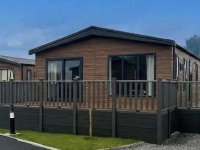 House for sale in Newton Upon Derwent, East Riding Of Yorkshire