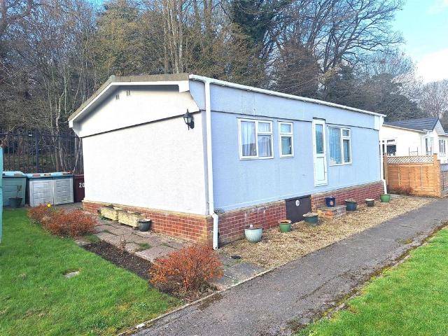 Park Home for sale in Reading