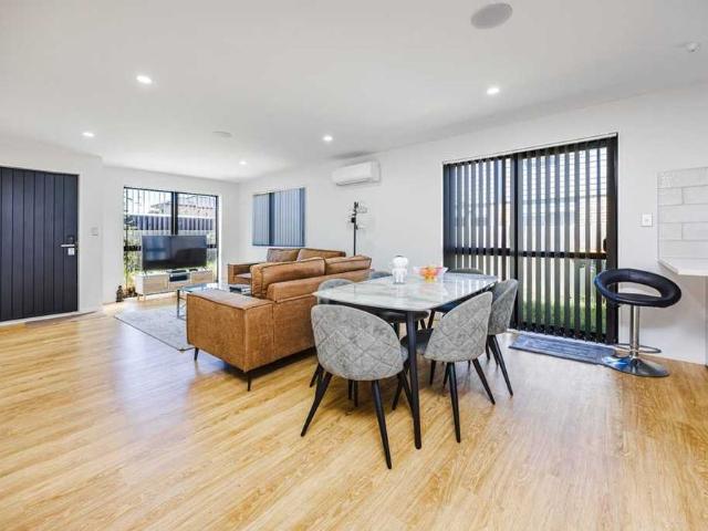 Townhouse for rent in Papakura