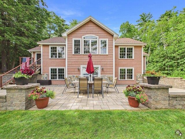 House for sale in Monmouth, Maine