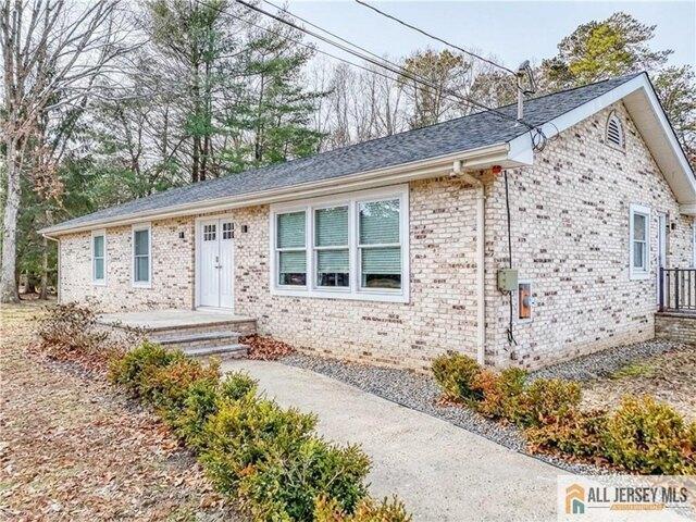 House for sale in Monroe Township, New Jersey