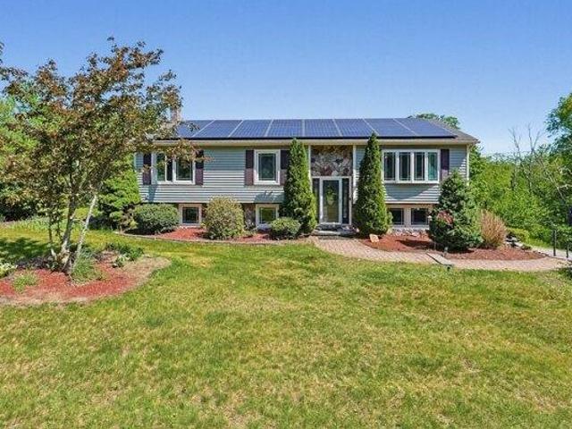 House for sale in Hampden, Massachusetts