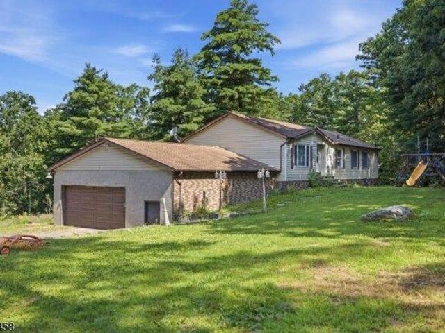 House for sale in Four Corners, Montague Township