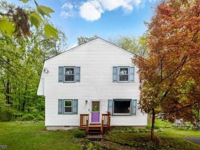 House for sale in Montague