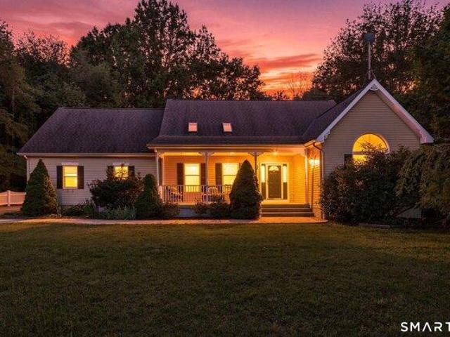 House for sale in Oakdale, Montville