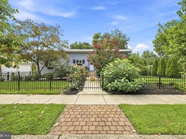House for sale in West Moorestown, Moorestown Township
