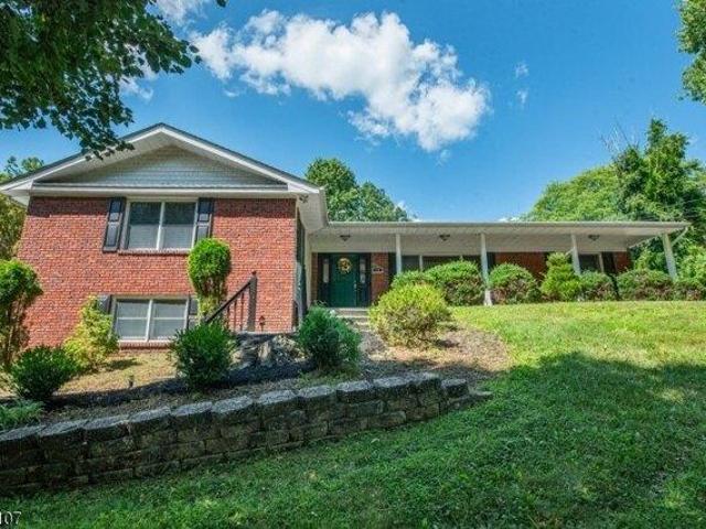 House for sale in Morris Plains, Morris County