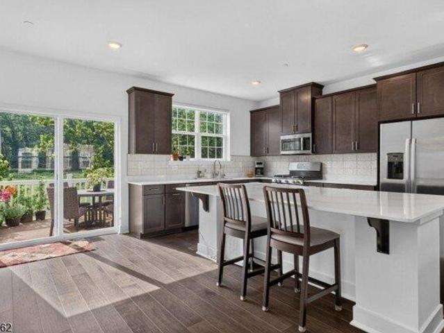 Condo for sale in Morris Plains, Morris County