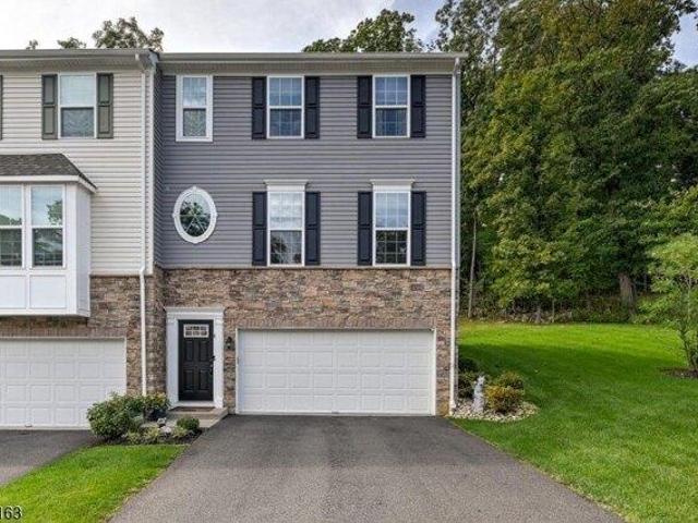 Condo for sale in Mount Arlington, Morris County