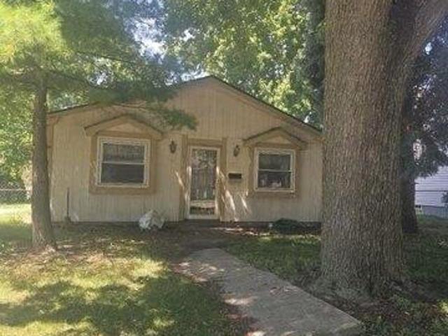 House for sale in Mount Clemens