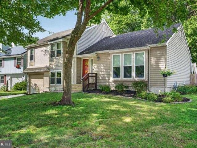 House for sale in Stonegate, Mount Laurel Township