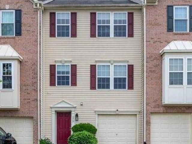 House for sale in Mount Royal