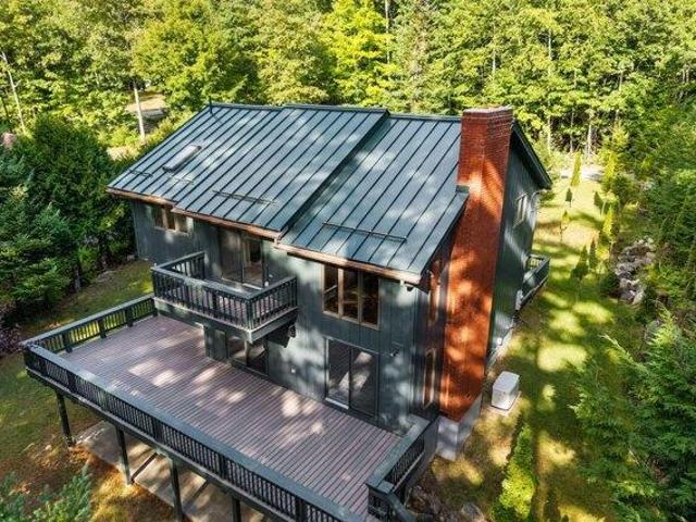 House for sale in Mount Vernon, Maine