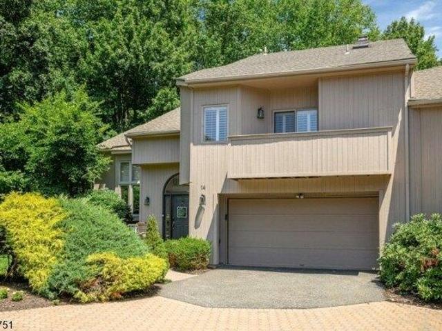 Condo for sale in Mountain Lakes, New Jersey