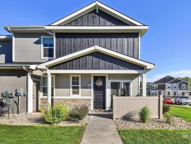 Townhouse for sale in Nampa