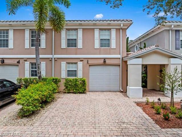 Townhouse for sale in Naples