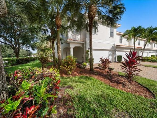 Townhouse for sale in Naples