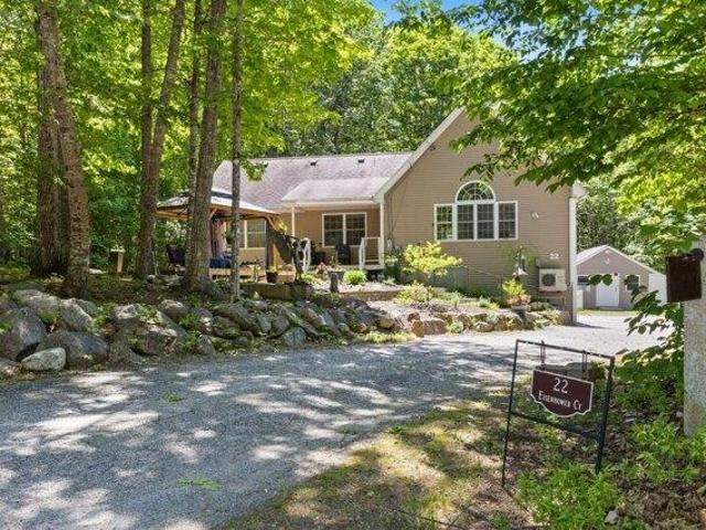 House for sale in Naples, Cumberland County