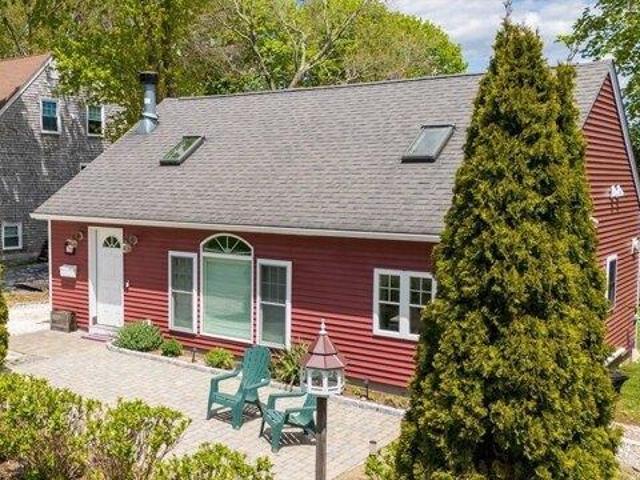 House for sale in Narragansett, Rhode Island