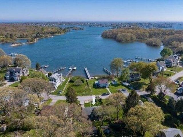 House for sale in Narragansett, Rhode Island