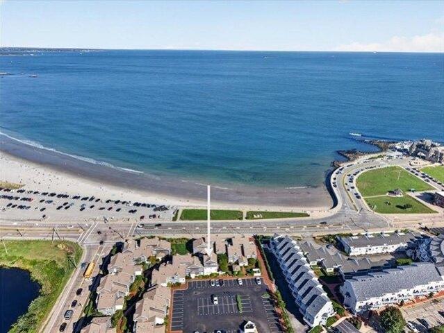 Condo for sale in Narragansett Pier, Narragansett