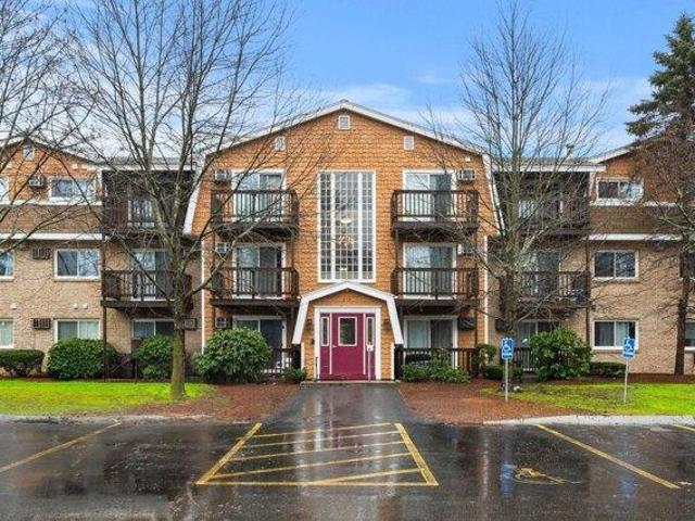 Condo for sale in New Hampshire