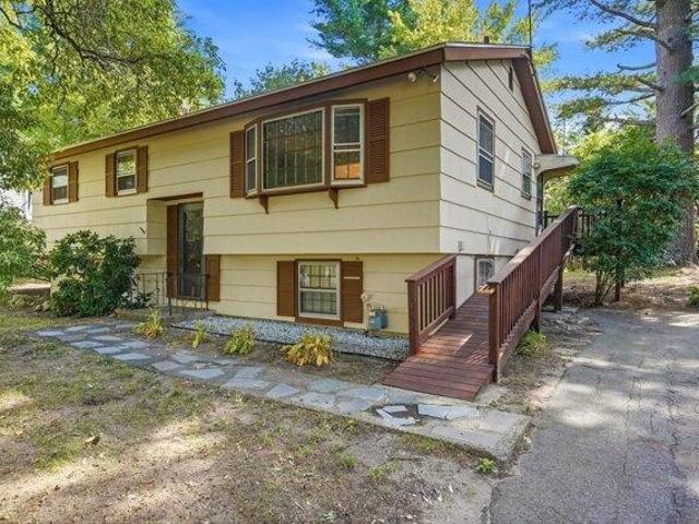 House for sale in New Hampshire