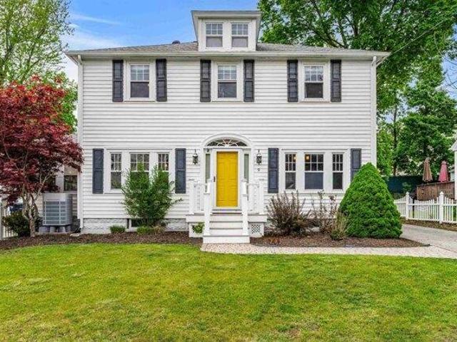 House for sale in New Hampshire