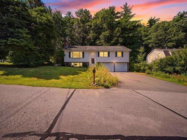 House for sale in New Hampshire