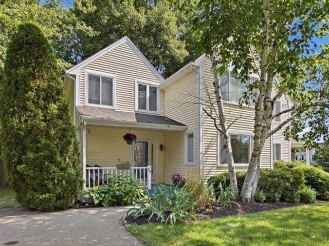Condo for sale in Natick, Massachusetts