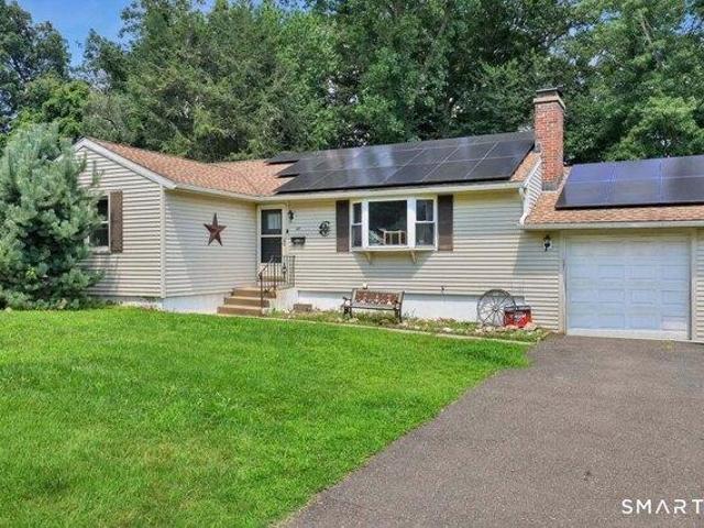 House for sale in Naugatuck, Connecticut