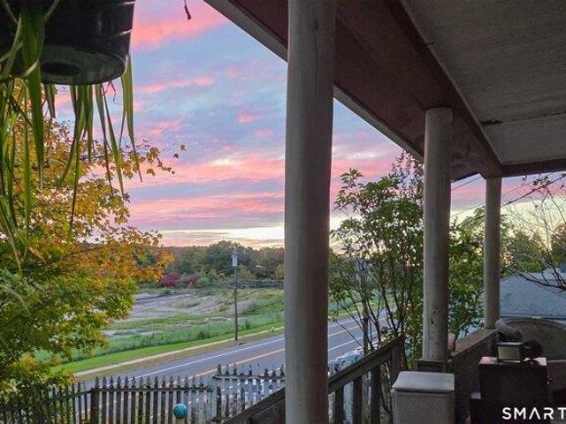 House for sale in Straitsville, Naugatuck