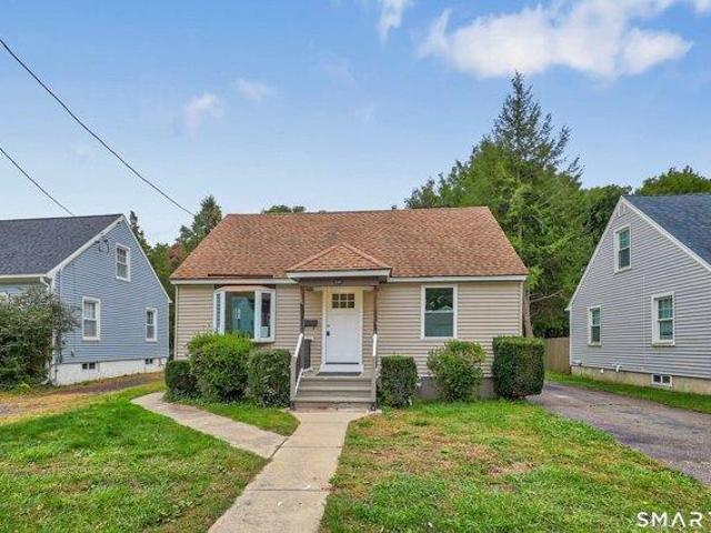 House for sale in Naugatuck, Naugatuck Valley Planning Region