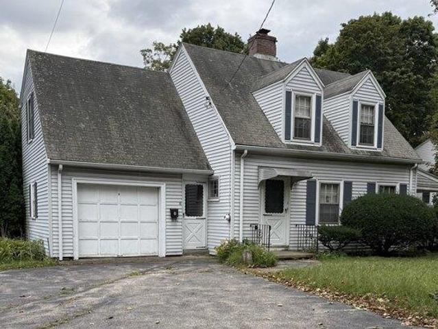 House for sale in Needham, Norfolk County