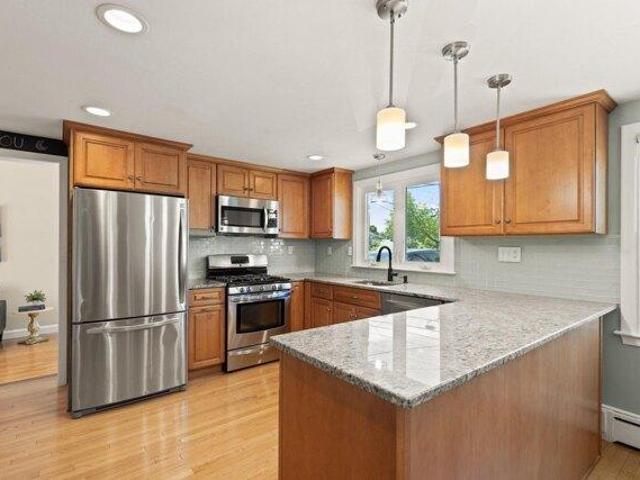 House for sale in Needham Heights, Needham