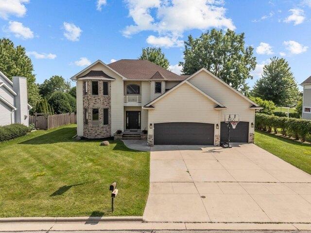 House for sale in Neenah, Wisconsin