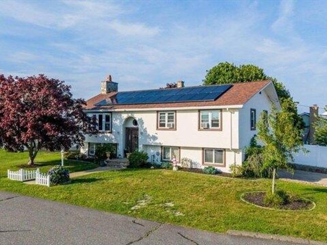 House for sale in Bristol, Massachusetts