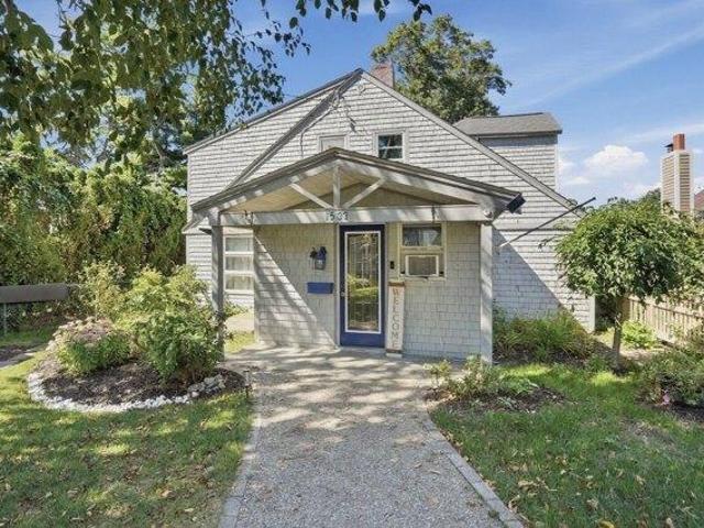 House for sale in Inland Park, New Bedford