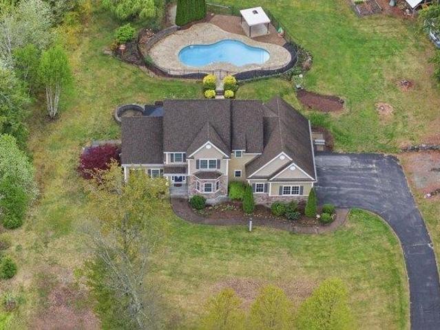 House for sale in New Hampshire