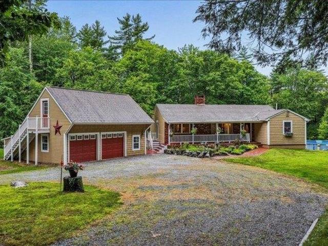 House for sale in New Hampshire