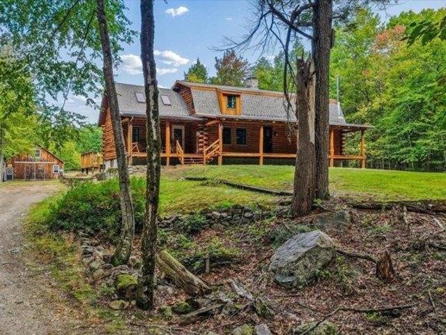 House for sale in New Boston, Hillsborough County